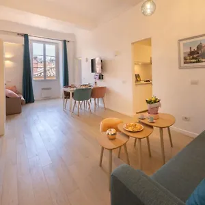 bel-appartement-au-coeur-du-vieux-nice.fr-provencehotel.com/